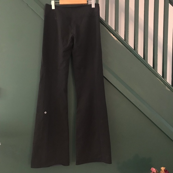 Lululemon black flare leggings - Picture 6 of 10